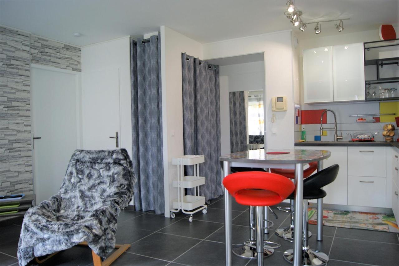 랭스 Victoria-T2-41M2-Balcon, Wifi, Linge, Produits, Menage Inclus 아파트 외부 사진
